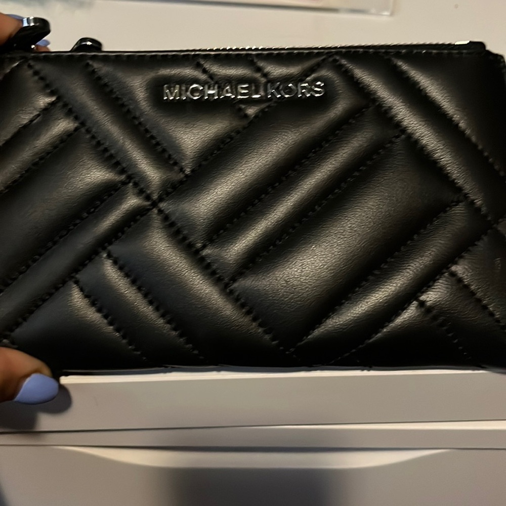 Michael kors quilted leather wallet